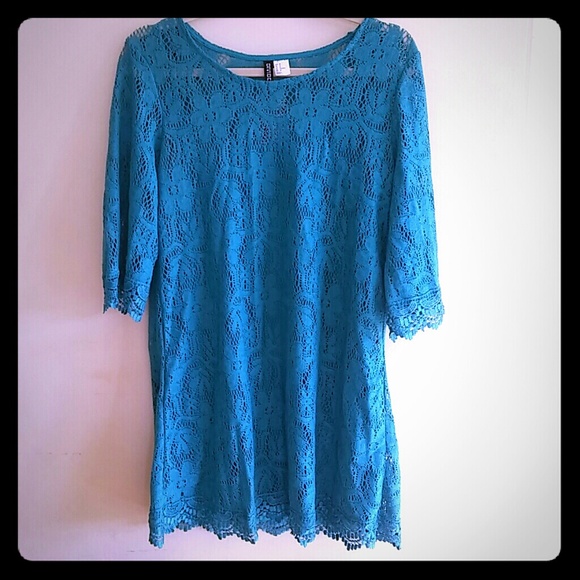 H&M Dresses & Skirts - H&M Divided Crochet Lace Shift Dress